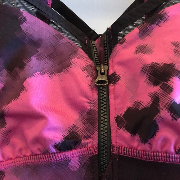 Lululemon Sweaty Endeavors Sports bra - Picture 4 of 6